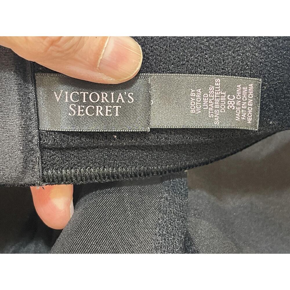 Victoria's Secret Strapless Bra Womens Black Seamless Underwire Padded 38C - Picture 3 of 5